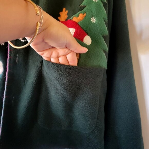 VTG Take Two Clothing Co. Christmas Fleece Jacket W/ Santa & Reindeer Applique - Picture 4 of 16